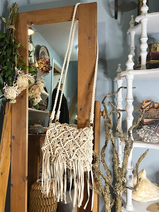 Salone Macramé Crossbody